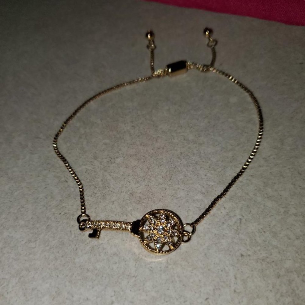 R.J. Graziano Gold & Crystal Key Bracelet